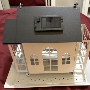 Solar Bird feeder House